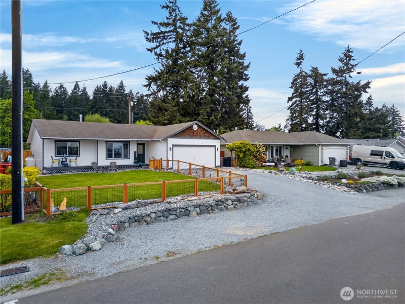 1584 Country Club Drive