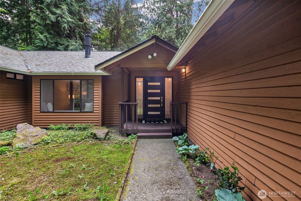 Photo of 5119 277th Avenue NE, Redmond, WA 98053 (MLS # 2520578)