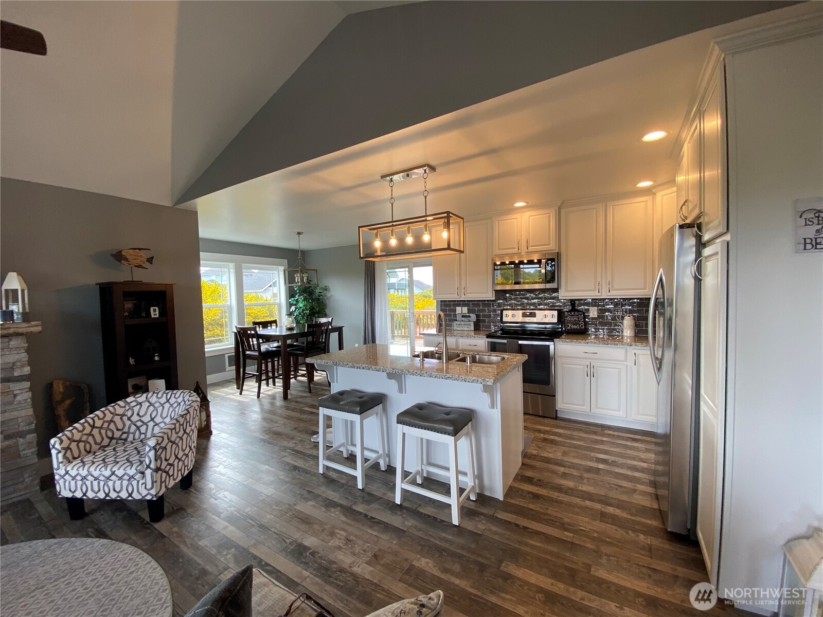1111 Riverside Court