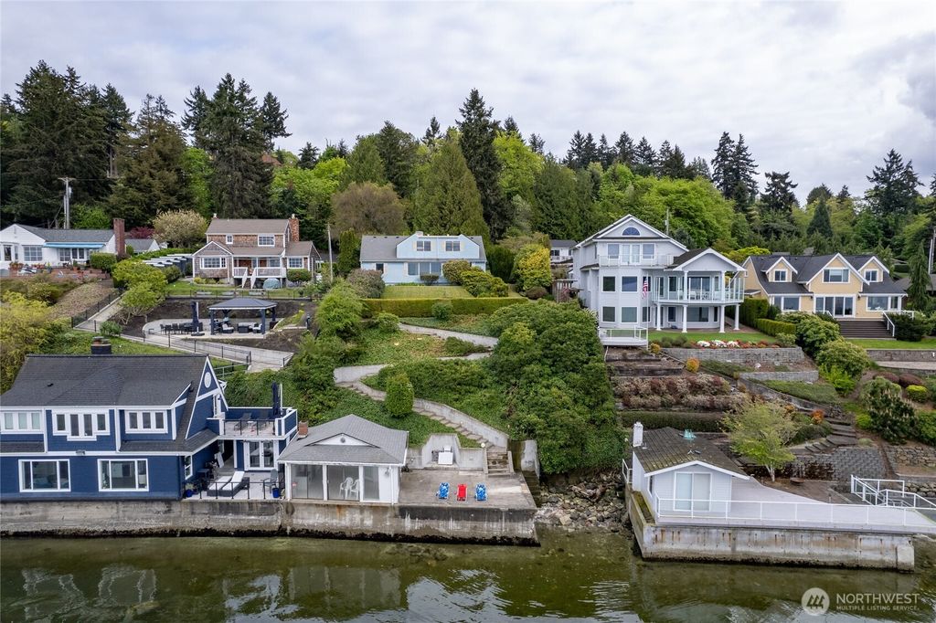 Photo of 5498 Hyada Boulevard NE, Tacoma, WA 98422 (MLS # 2504650)