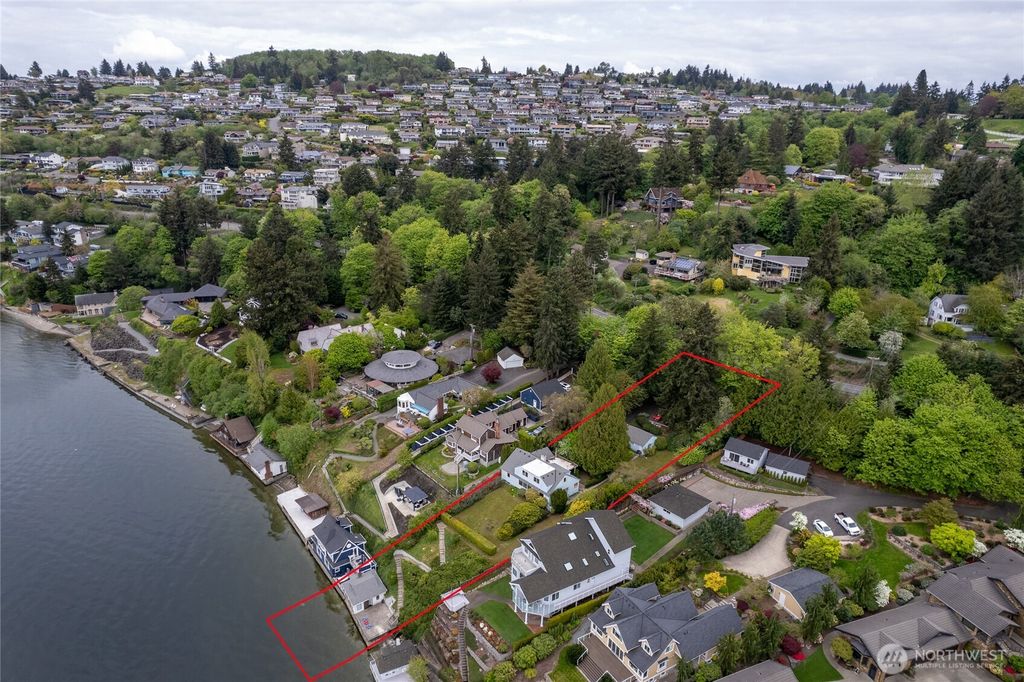 Photo of 5498 Hyada Boulevard NE, Tacoma, WA 98422 (MLS # 2504650)