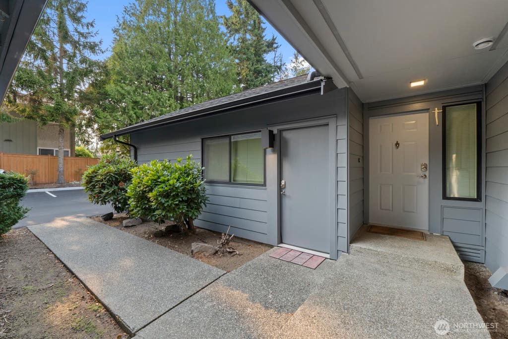 Photo of 7730 196th Street SW #10, Edmonds, WA 98026 (MLS # 2565825)