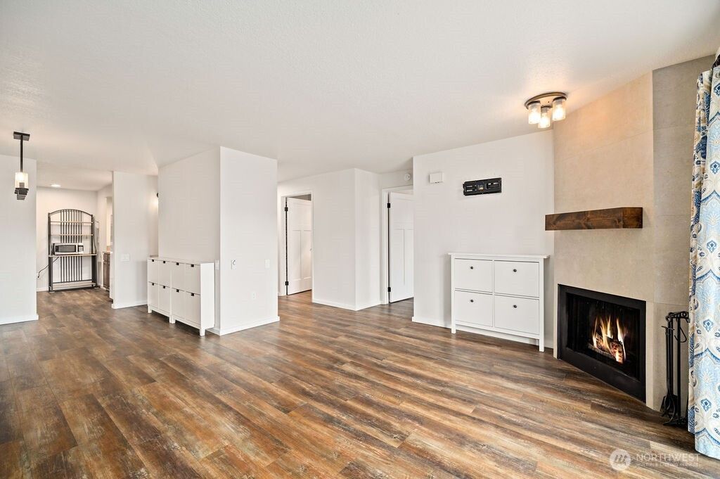 Photo of 132 Summit Avenue N #C1, Kent, WA 98030 (MLS # 2418776)