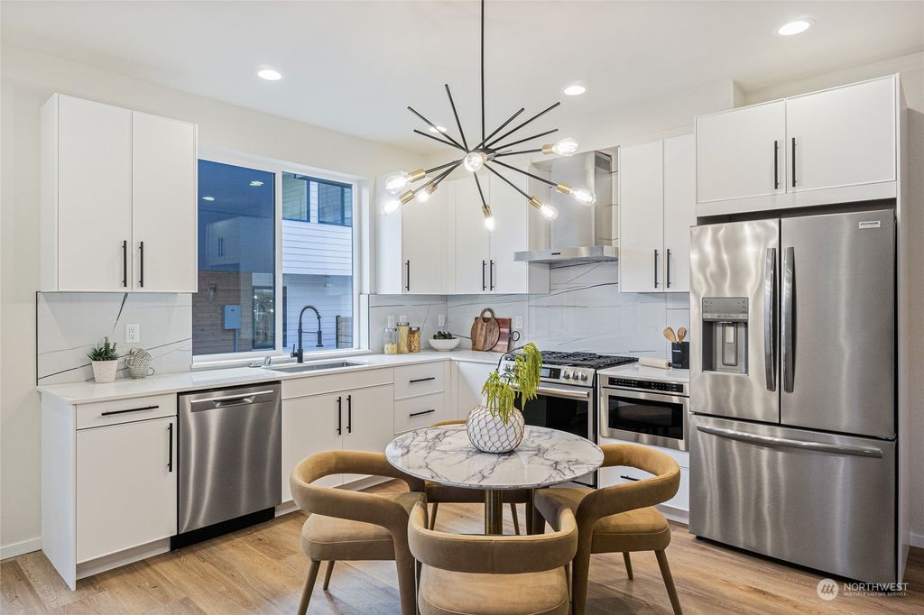 Photo of 822 NW 51st Street #A, Seattle, WA 98107 (MLS # 2315136)