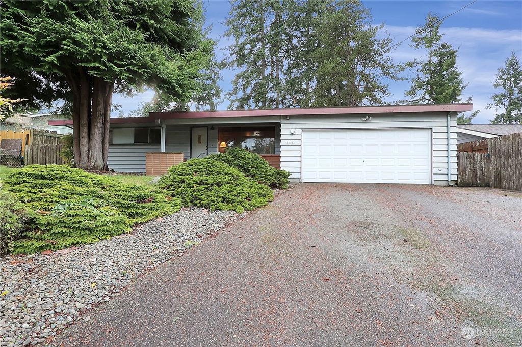 Photo of 30233 7th Avenue S, Federal Way, WA 98003 (MLS # 2190533)