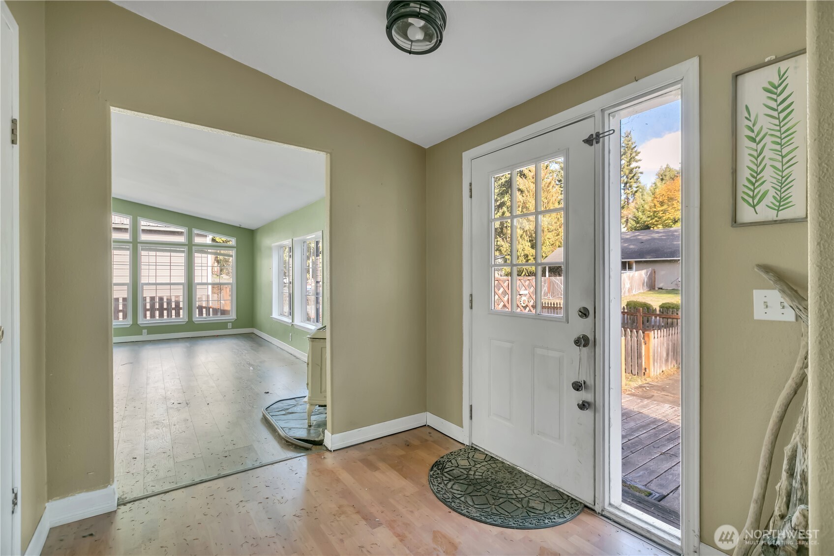 18501 Tapaderos Street Ct SE