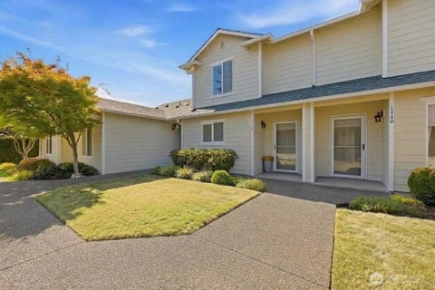 Photo of 1450 Mountain View Drive, Enumclaw, WA 98022 (MLS # 2583900)