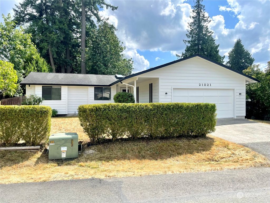 Photo of 21821 SE 267th Street, Maple Valley, WA 98038 (MLS # 2125332)