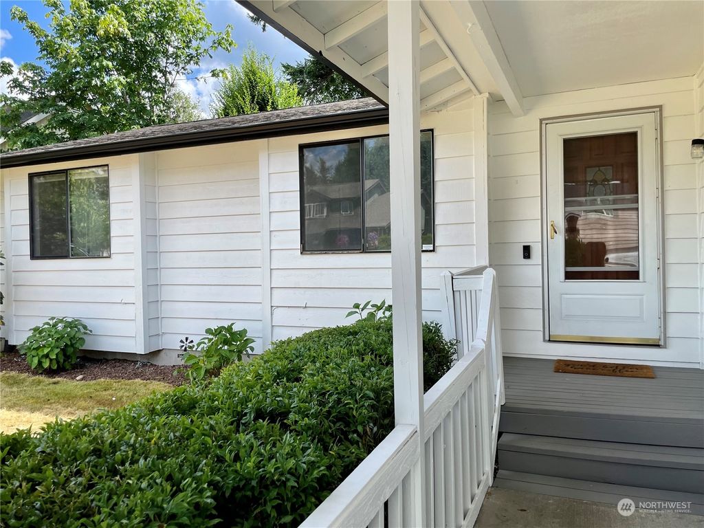 Photo of 21821 SE 267th Street, Maple Valley, WA 98038 (MLS # 2125332)