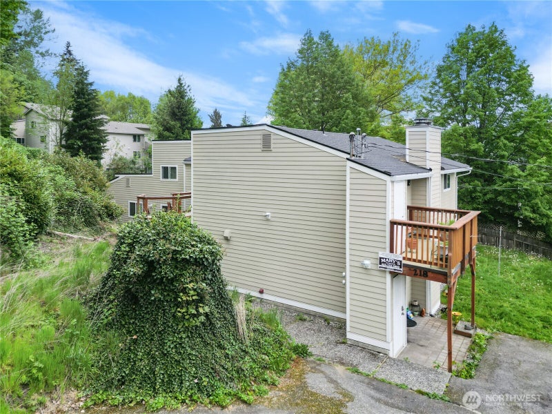 218 10th Street