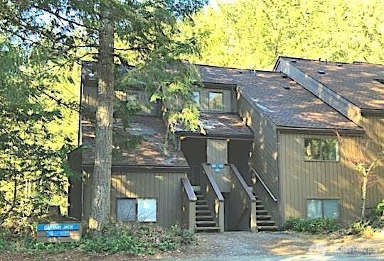 Photo of 10500 Mt Baker Highway #902, Deming, WA 98244 (MLS # 2563410)