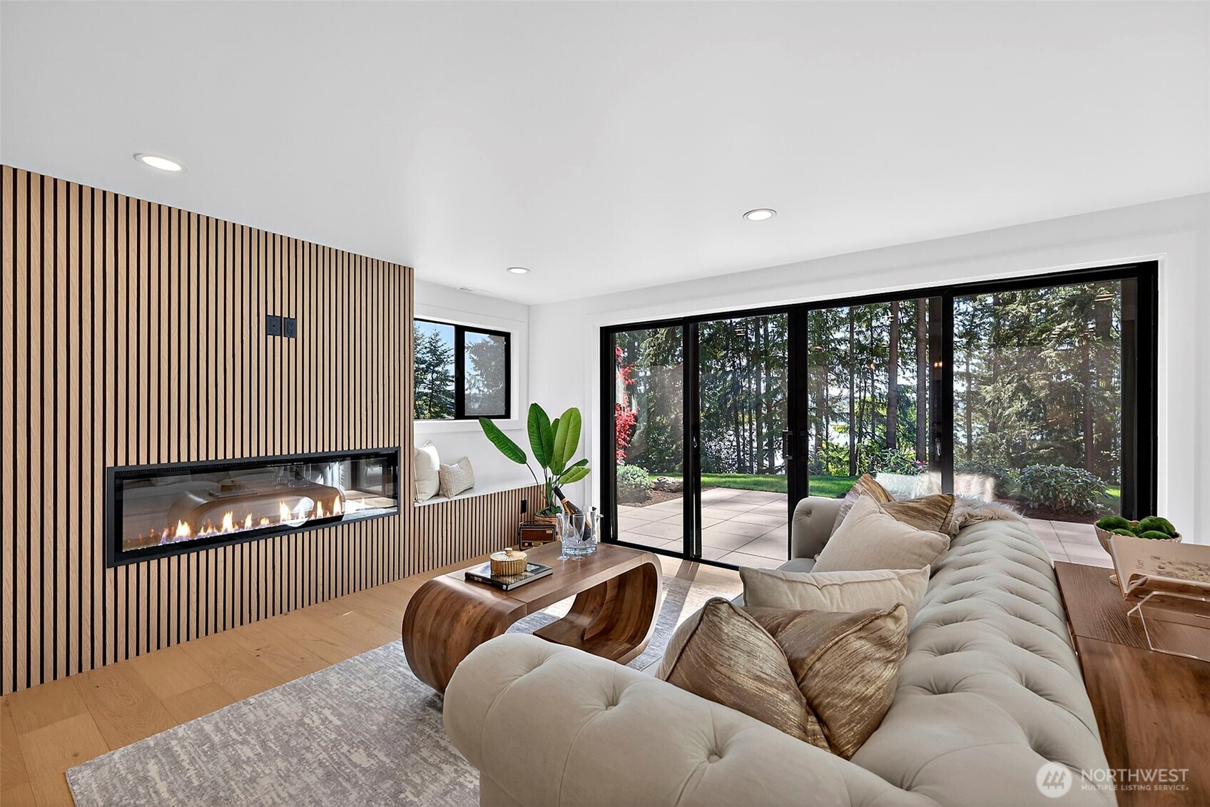111 Point Fosdick Circle NW
