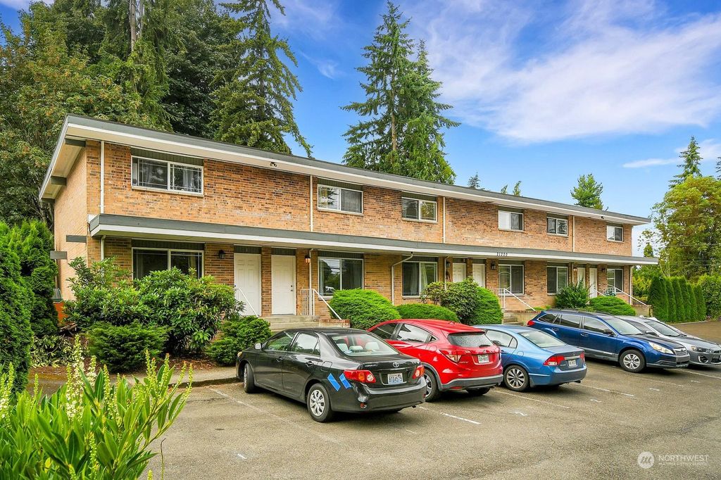 Photo of 21220 52nd Avenue W, Mountlake Terrace, WA 98043 (MLS # 2279045)