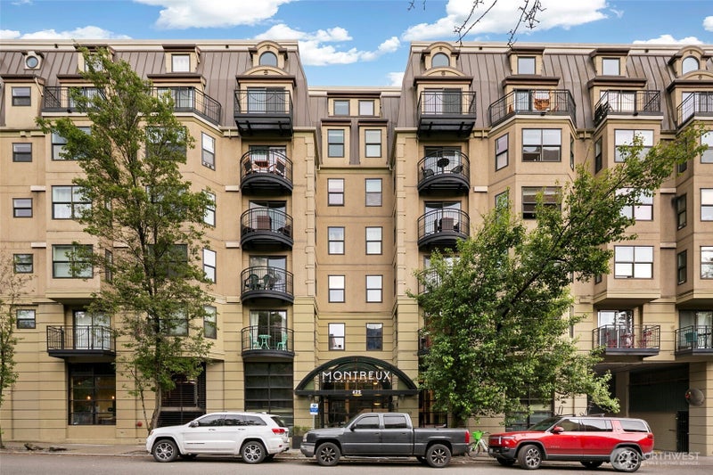 425 Vine Street 421