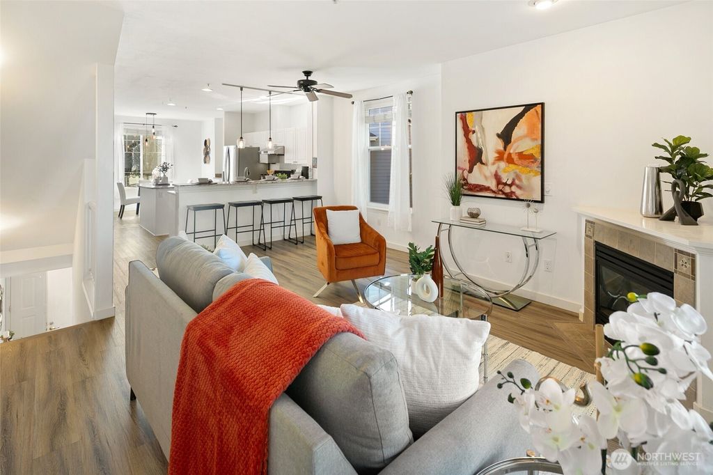 listing image 9369400428279674709