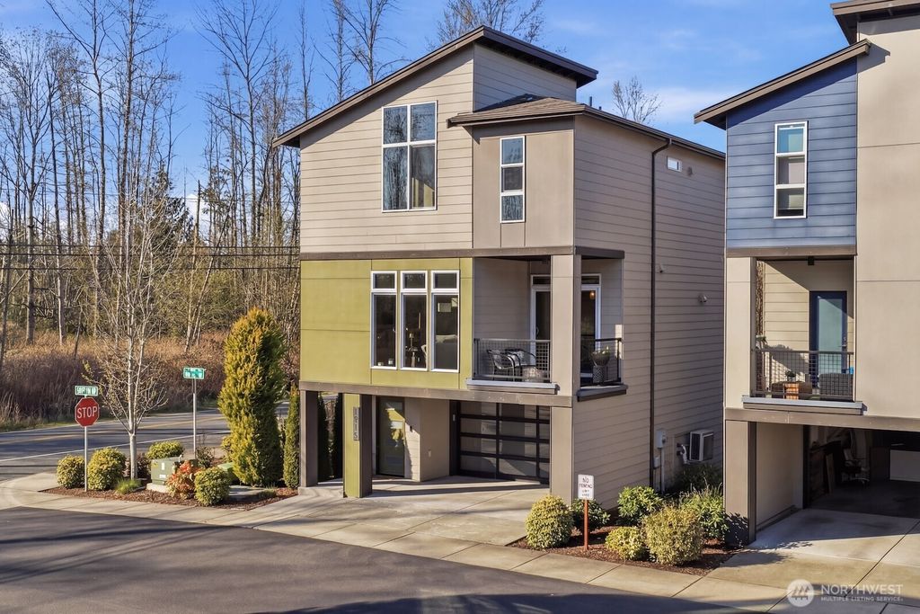 Photo of 1313 150th Lane SW, Lynnwood, WA 98087 (MLS # 2503755)