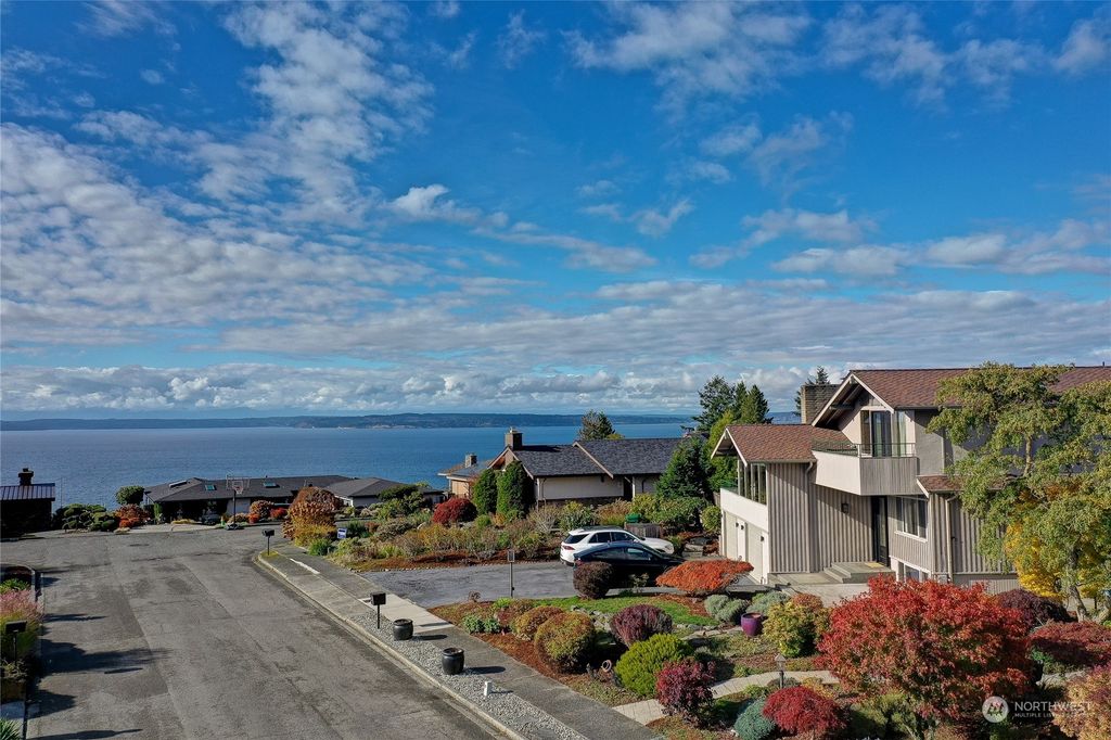 Photo of 1238 NW 126th Street, Seattle, WA 98177 (MLS # 2307096)