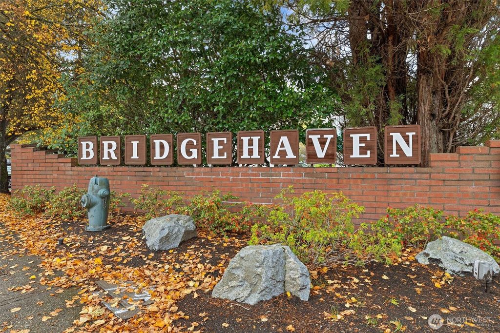 Photo of 13321 15th Avenue NE #D5, Seattle, WA 98125 (MLS # 2457871)