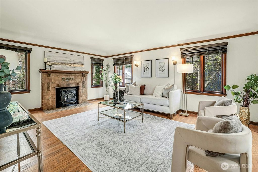 Photo of 2237 E Blaine Street, Seattle, WA 98112 (MLS # 2344518)