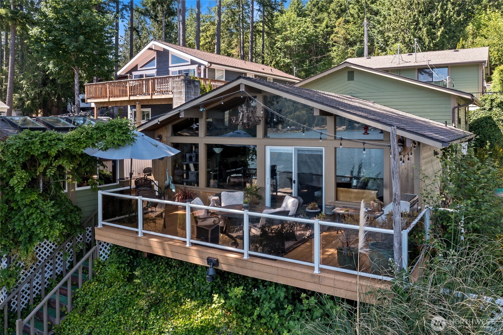 2239 Summit Lake Shore Road SE