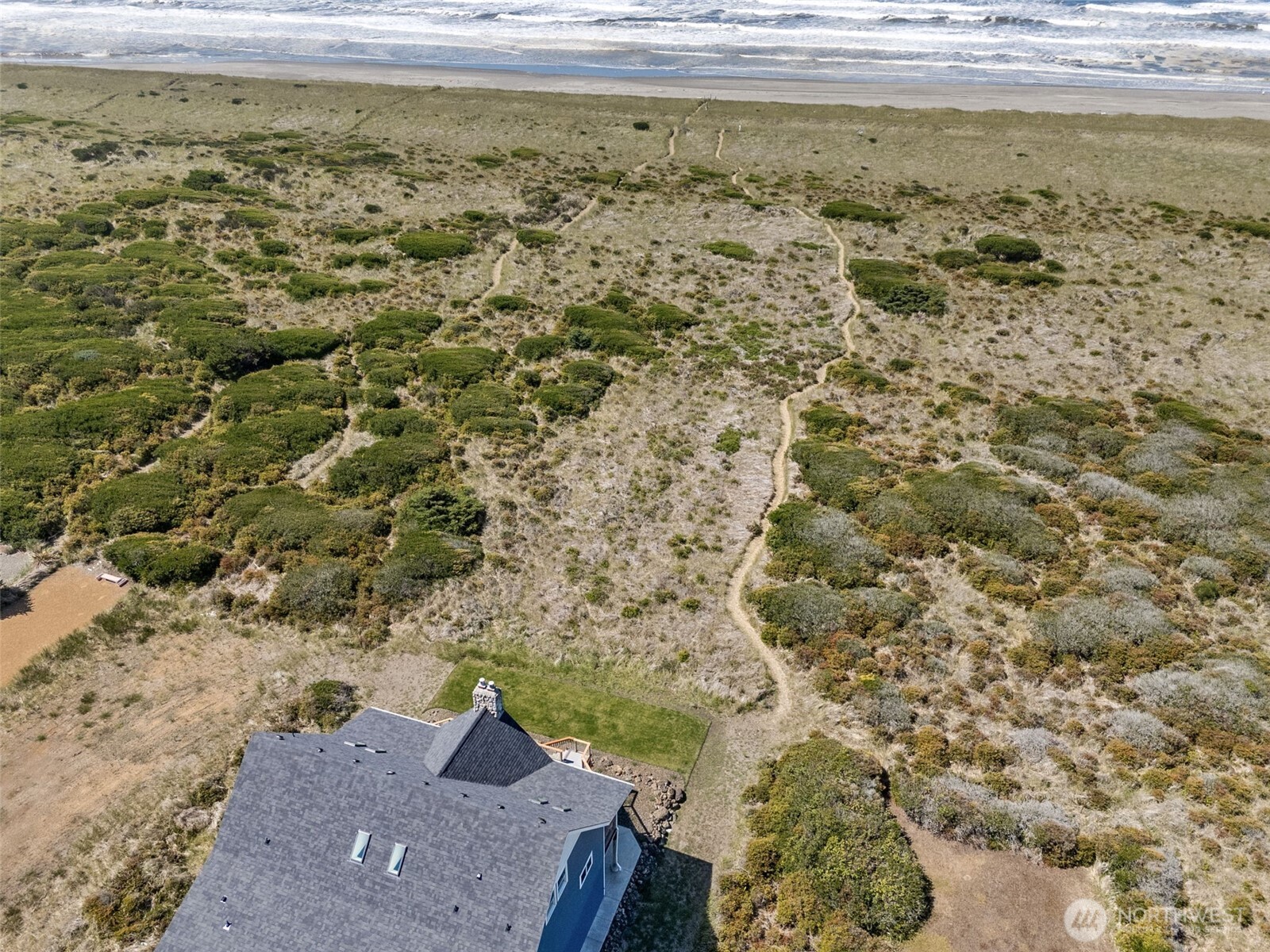 1073 Ocean Shores Boulevard SW