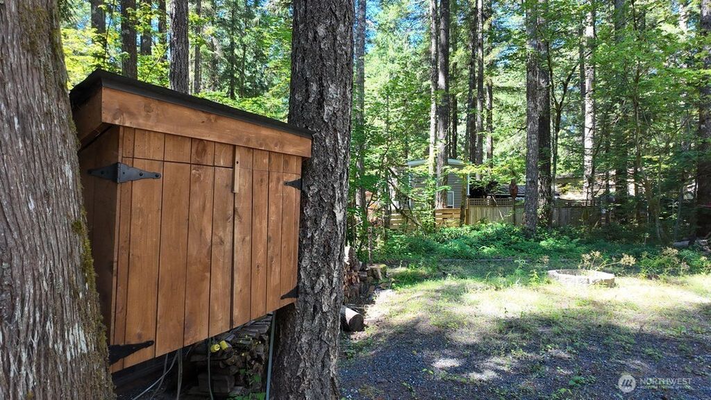Photo of 82 Riverside Drive, Deming, WA 98244 (MLS # 2494647)