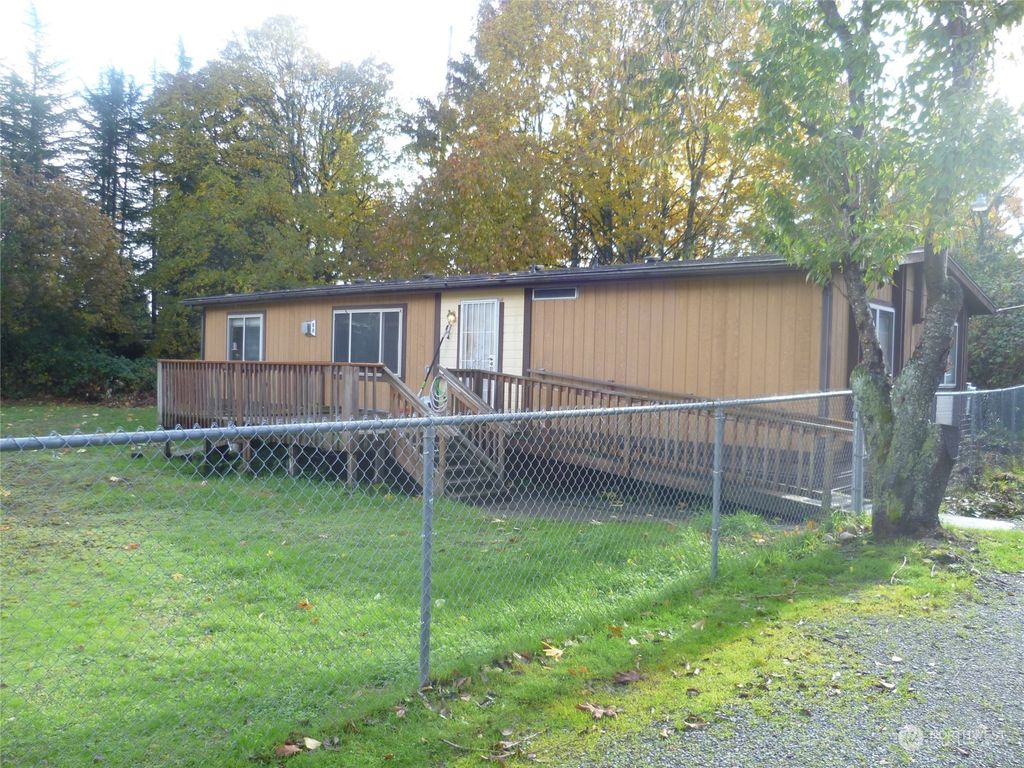 Photo of 4452 S Star Lake Road, Auburn, WA 98001 (MLS # 2178149)