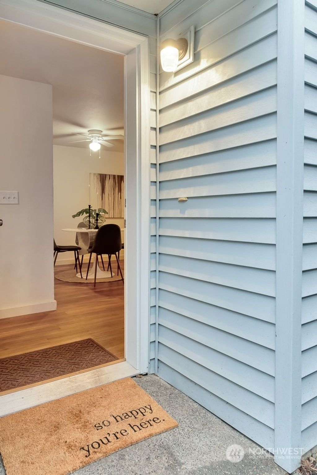 Photo of 418 21st Avenue, Seattle, WA 98122 (MLS # 2197424)