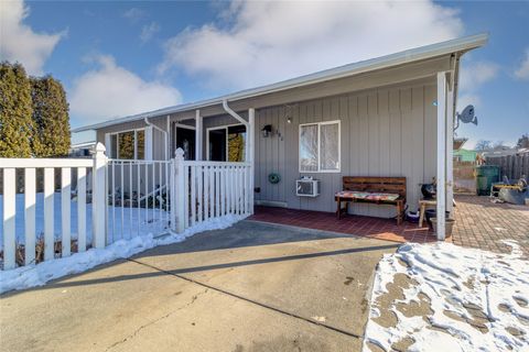 142 Debra Ct, Milton-Freewater, OR 97862 - MLS#: 2332983