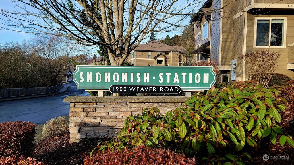 Photo of 1900 weaver Road #N106, Snohomish, WA 98290 (MLS # 2185333)