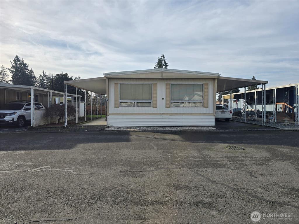 Photo of 2302 R Street SE #80, Auburn, WA 98022 (MLS # 2542924)