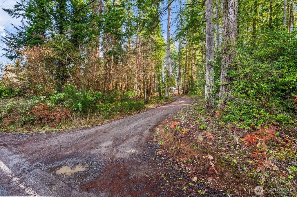 Photo of 8617 86th Avenue NW, Gig Harbor, WA 98332 (MLS # 2473058)