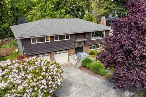 Photo of 14101 Phinney Avenue N, Seattle, WA 98133 (MLS # 2536330)