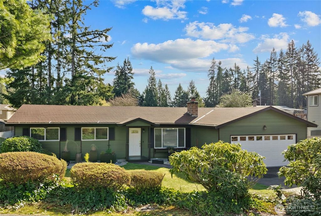 Photo of 11901 32nd Drive SE, Everett, WA 98208 (MLS # 2498355)