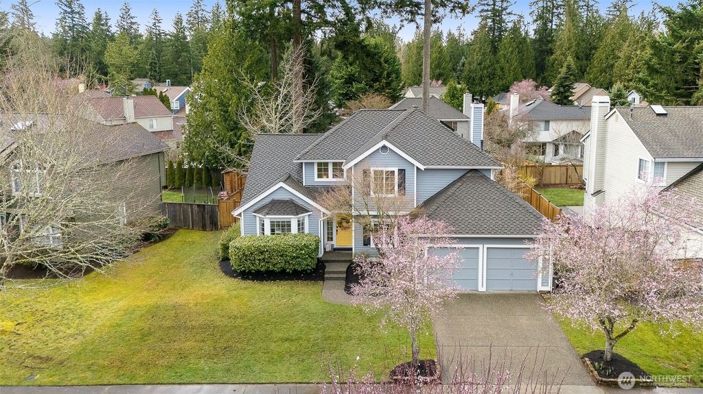 Photo of 2439 235th Avenue NE, Sammamish, WA 98074 (MLS # 2345508)