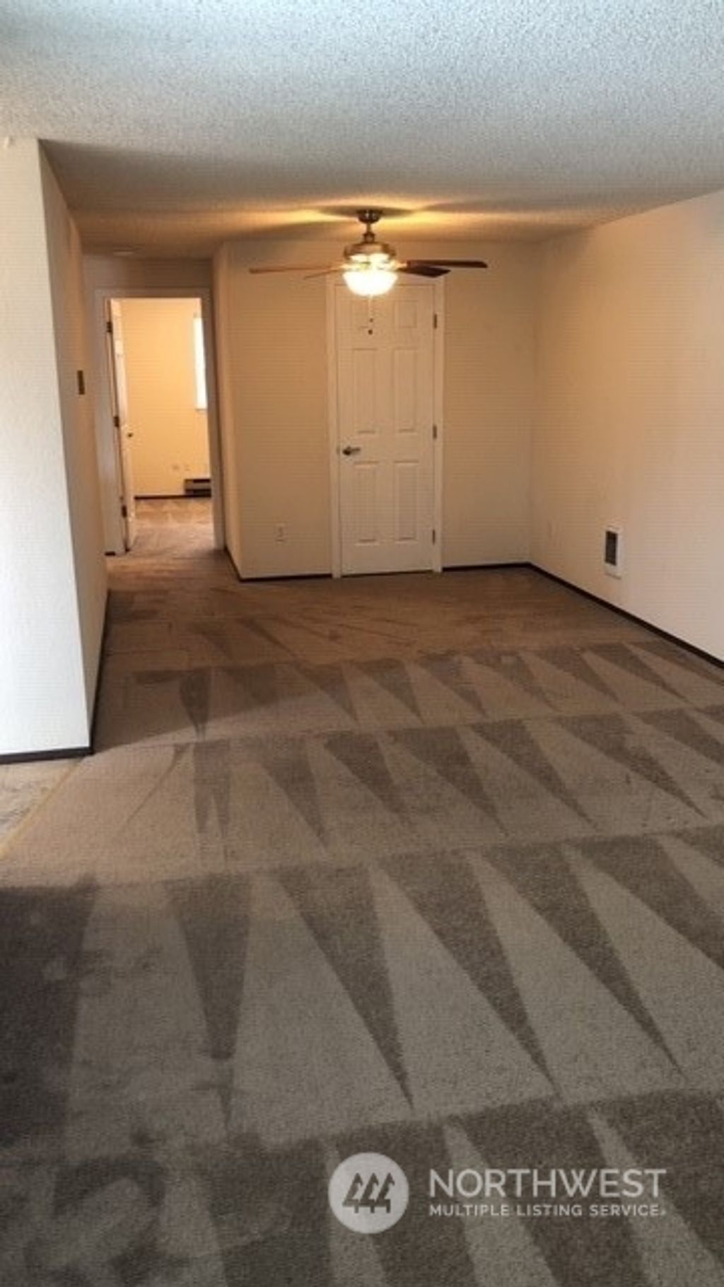 Photo of 130 4th Avenue SW, Pacific, WA 98047 (MLS # 2131278)