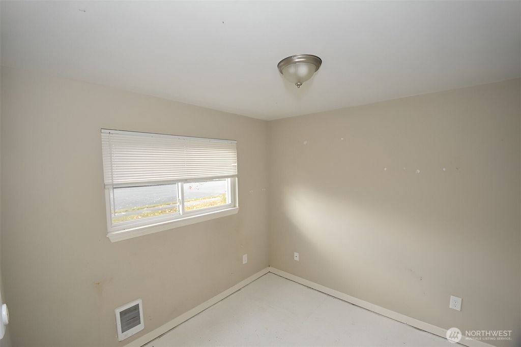 Photo of 92 Quinn Avenue #A B C, Marysville, WA 98270 (MLS # 2464859)