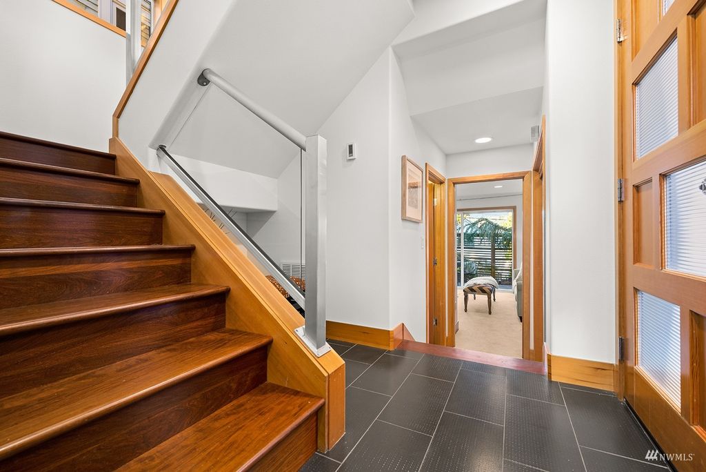 Photo of 4016 23rd Avenue SW, Seattle, WA 98106 (MLS # 1989359)