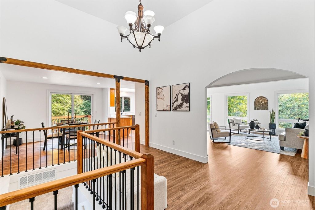 Photo of 13206 SE 51st Place, Bellevue, WA 98006 (MLS # 2429666)