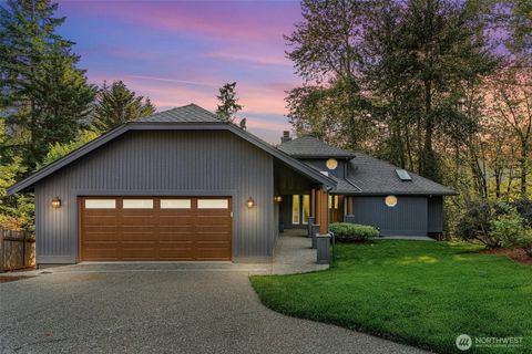 Photo of 13206 SE 51st Place, Bellevue, WA 98006 (MLS # 2429666)