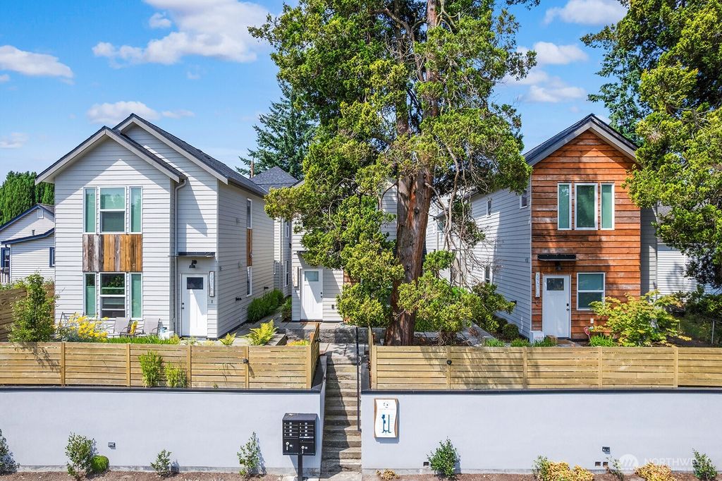 Photo of 5949 41st Avenue SW #5, Seattle, WA 98136 (MLS # 2398871)