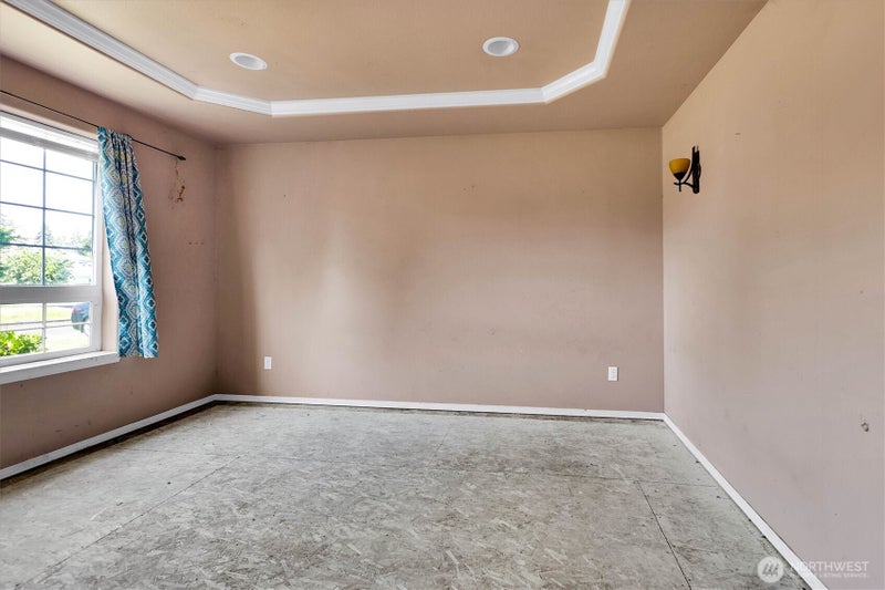 15708 92nd Court SE