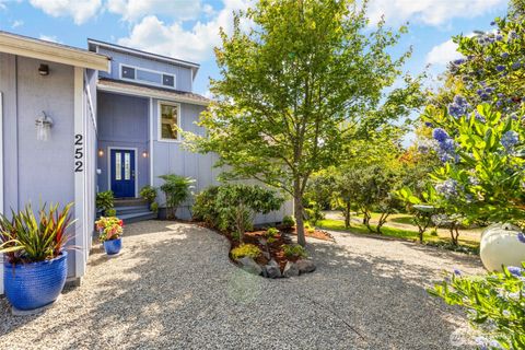 252 Myrtle Street Port Townsend WA 98368