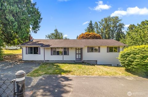 Photo of 10520 20th Street SE, Lake Stevens, WA 98258 (MLS # 2544185)