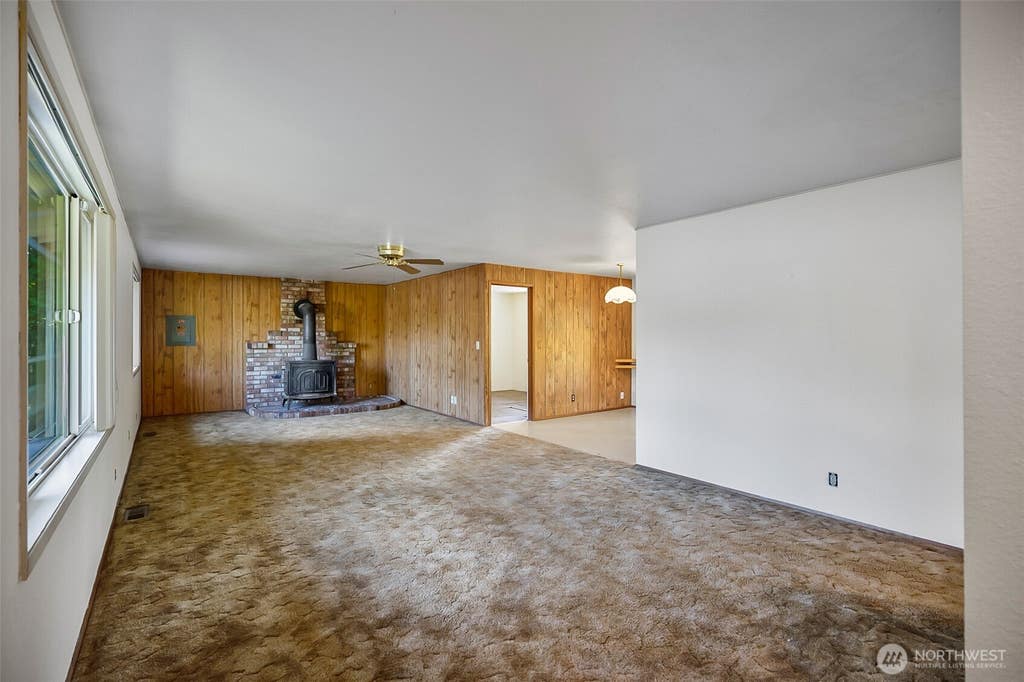 Photo of 10520 20th Street SE, Lake Stevens, WA 98258 (MLS # 2544185)