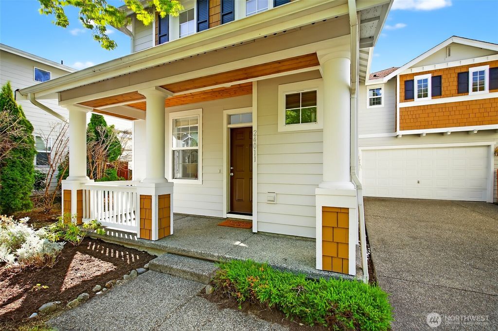 Photo of 24011 SE 21st Street, Sammamish, WA 98075 (MLS # 2410674)