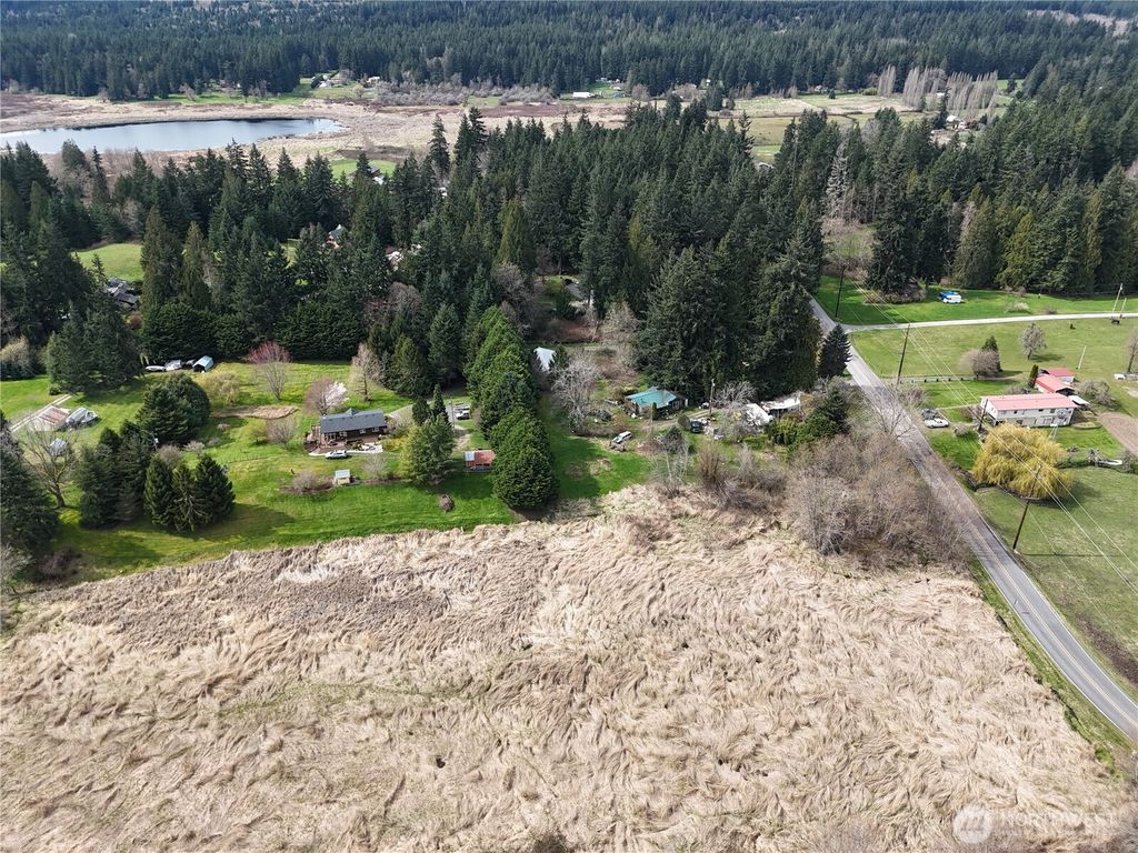 Photo of 0 Midvale Road, Clinton, WA 98236 (MLS # 2500491)