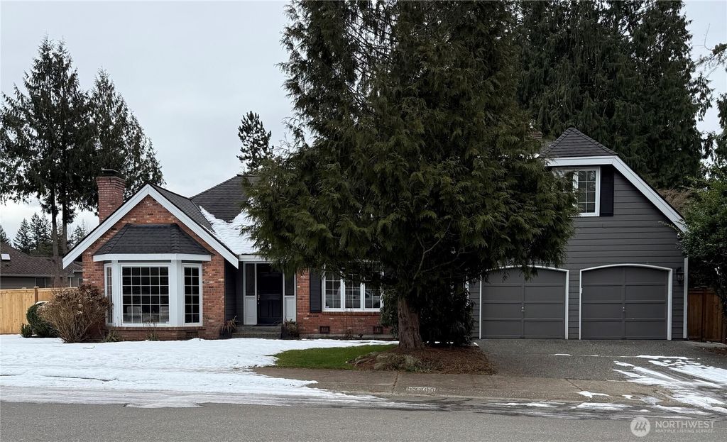 Photo of 23303 NE 22nd Street, Sammamish, WA 98074 (MLS # 2343756)