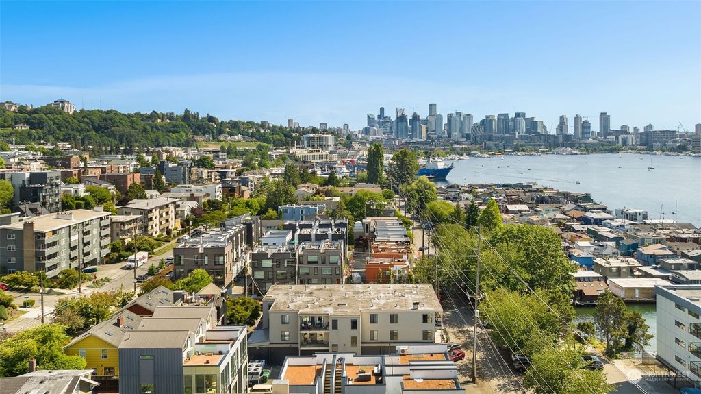 Photo of 2312 A Fairview Avenue E, Seattle, WA 98102 (MLS # 2058353)