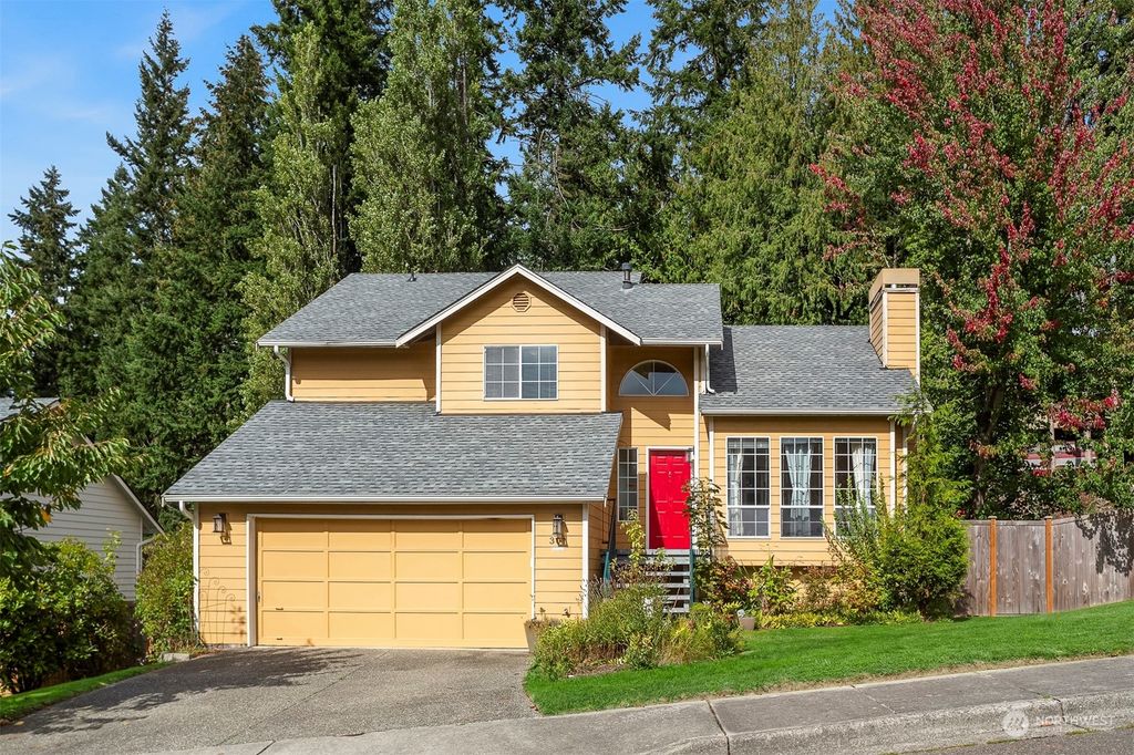 Photo of 301 60th Place SE, Everett, WA 98203 (MLS # 2292429)